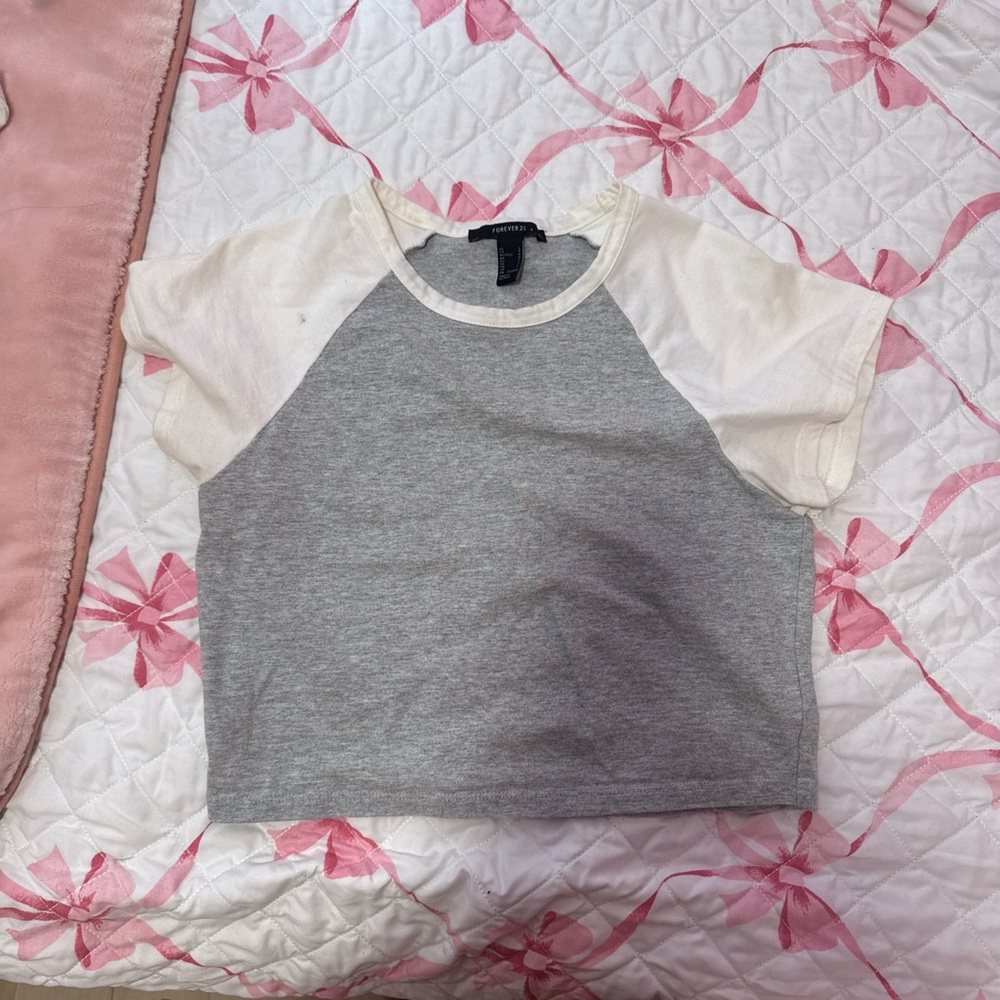 Forever 21 Kids Gray and Cream Raglan Tee